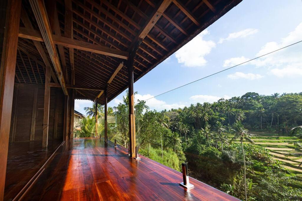 Ubud Riverside Villa Екстер'єр фото