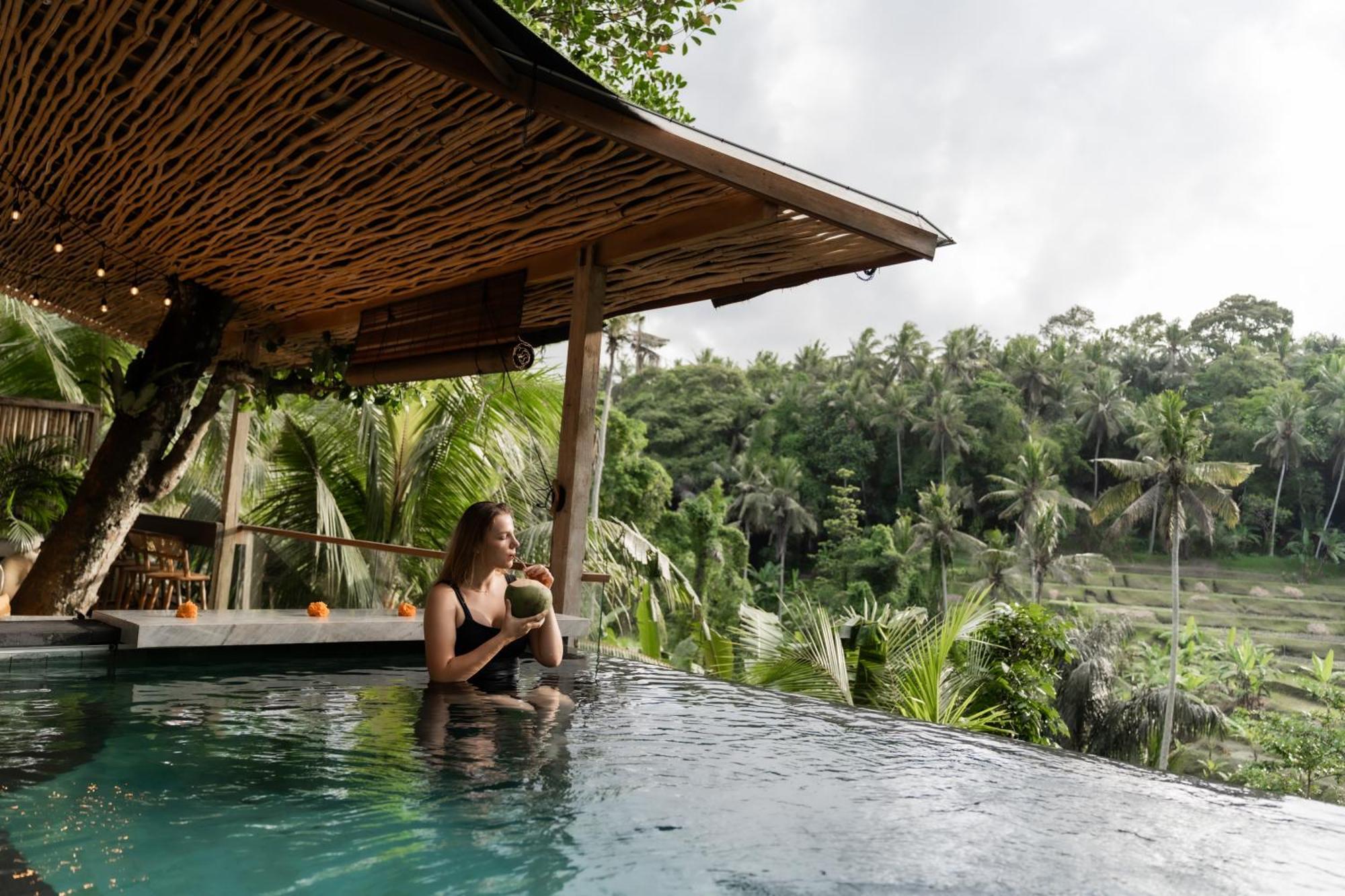 Ubud Riverside Villa Екстер'єр фото